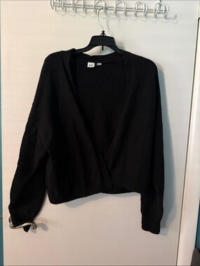GAP Black Open-Front Cropped Cardigan